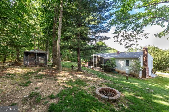 2718 ASPEN DR, Hampstead, MD 21074