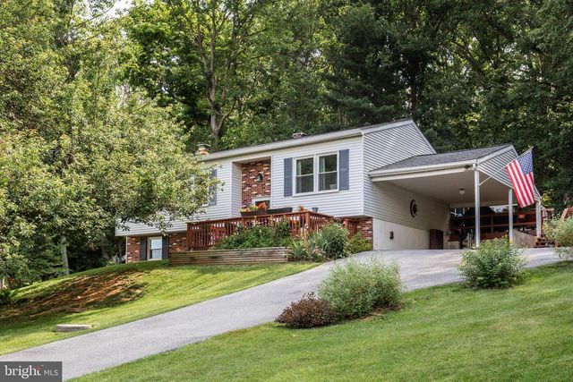 2718 ASPEN DR, Hampstead, MD 21074