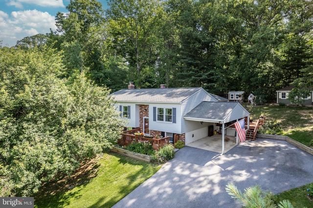 2718 ASPEN DR, Hampstead, MD 21074