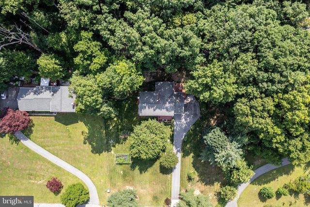 2718 ASPEN DR, Hampstead, MD 21074