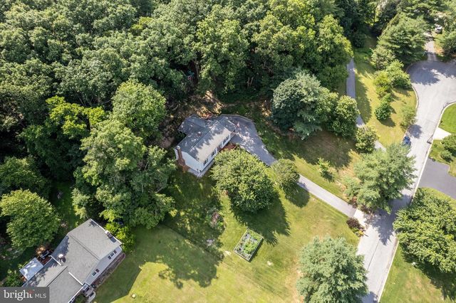 2718 ASPEN DR, Hampstead, MD 21074