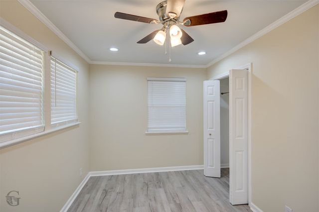 715 E Washington Street, Shreveport, LA 71104