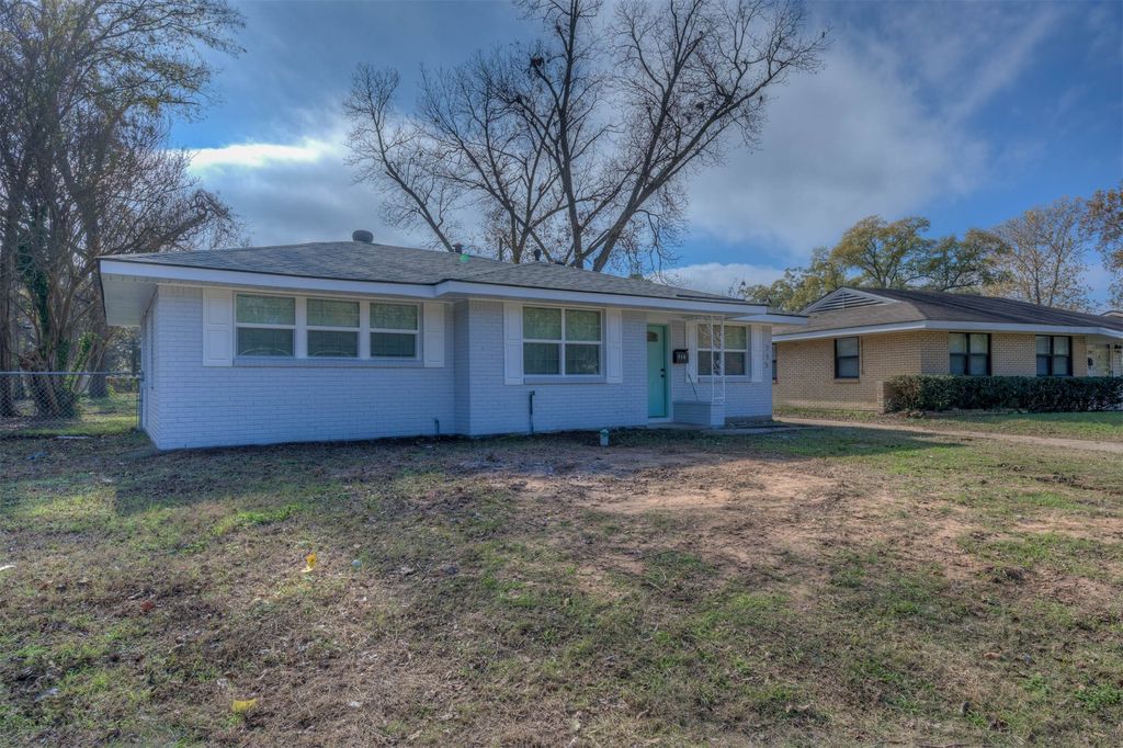 715 E Washington Street, Shreveport, LA 71104