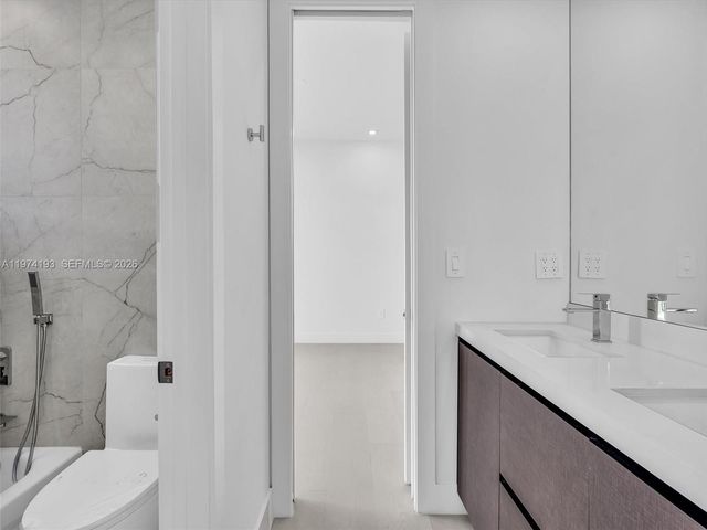 4616 SW 32ND AVE A1, Dania Beach, FL 33312