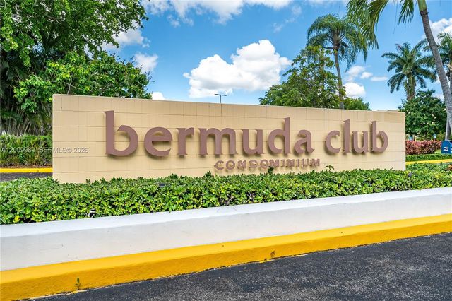 5961 NW 61st Ave 111, Tamarac, FL 33319
