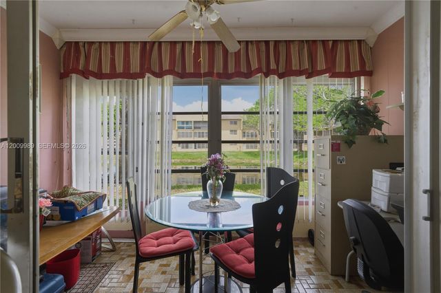 5961 NW 61st Ave 111, Tamarac, FL 33319