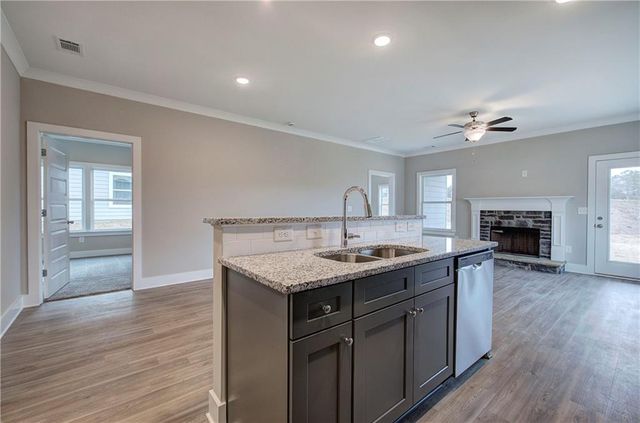 201 Daisy Court, Cartersville, GA 30121
