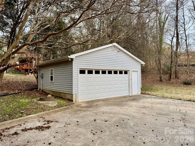 7817 Ritter Drive, Charlotte, NC 28270