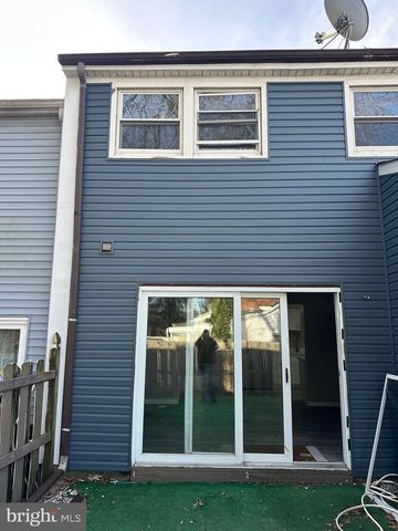 2 RUSCOMBE CT, Willingboro, NJ 08046