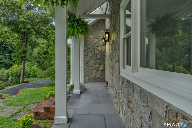 131 Seth Low Mountain Road, Ridgefield, CT 06877