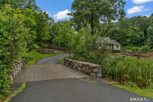 131 Seth Low Mountain Road, Ridgefield, CT 06877
