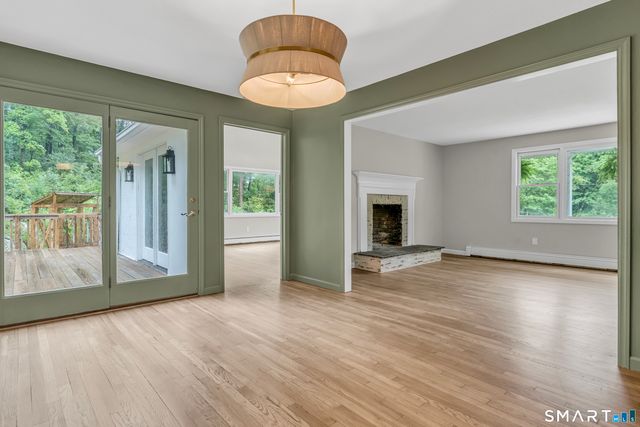 131 Seth Low Mountain Road, Ridgefield, CT 06877