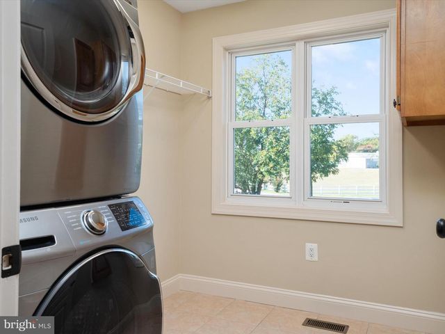 5108 MOUNTAIN RD, Pasadena, MD 21122