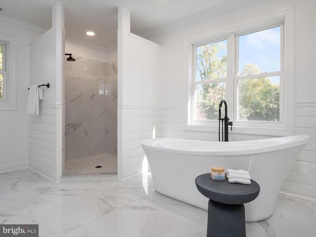 5108 MOUNTAIN RD, Pasadena, MD 21122