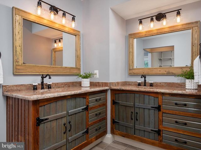 5108 MOUNTAIN RD, Pasadena, MD 21122