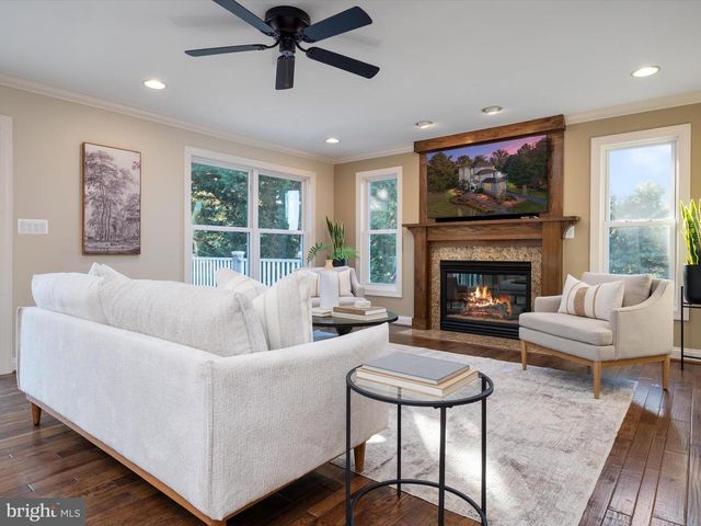 5108 MOUNTAIN RD, Pasadena, MD 21122