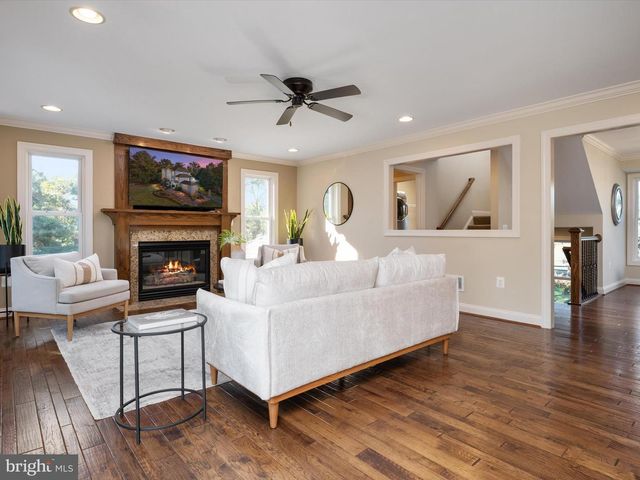 5108 MOUNTAIN RD, Pasadena, MD 21122