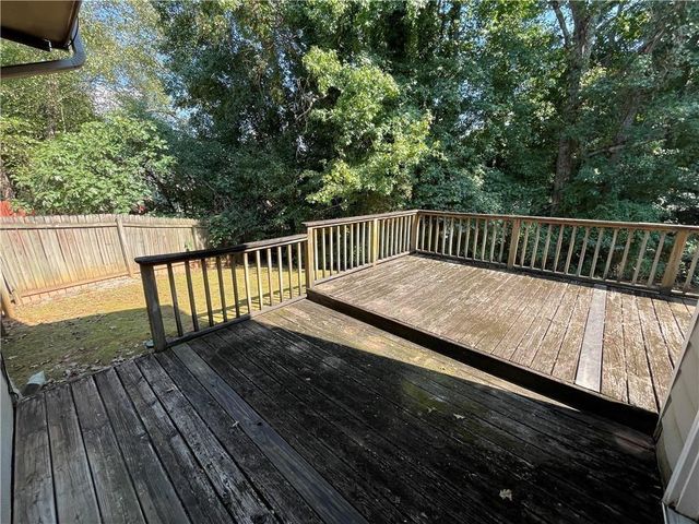 4401 Dickens Court NW, Kennesaw, GA 30144