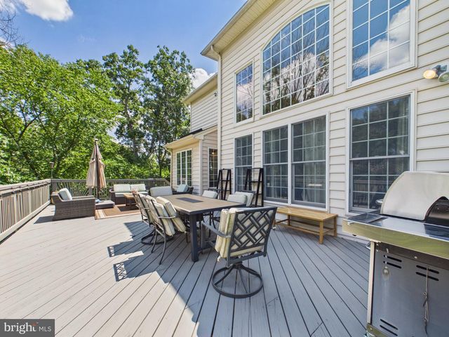 43464 SNICKERSVILLE KILN CT, Ashburn, VA 20148