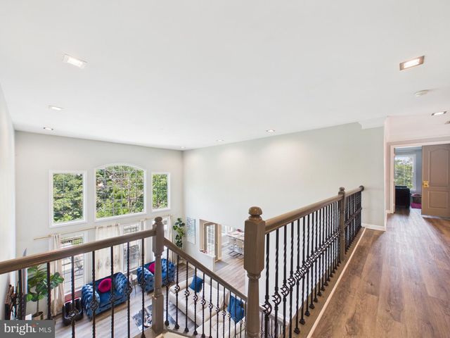 43464 SNICKERSVILLE KILN CT, Ashburn, VA 20148