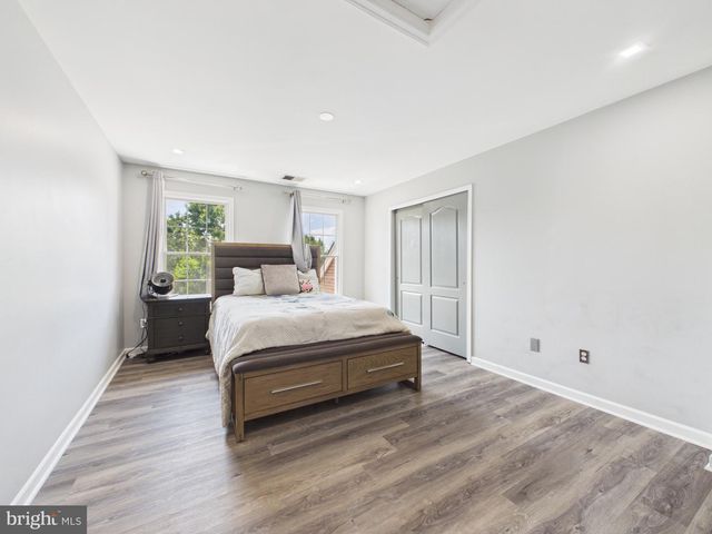 43464 SNICKERSVILLE KILN CT, Ashburn, VA 20148