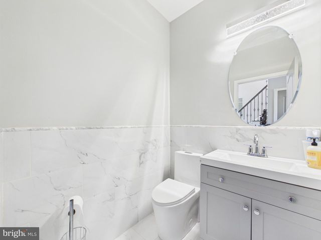 43464 SNICKERSVILLE KILN CT, Ashburn, VA 20148