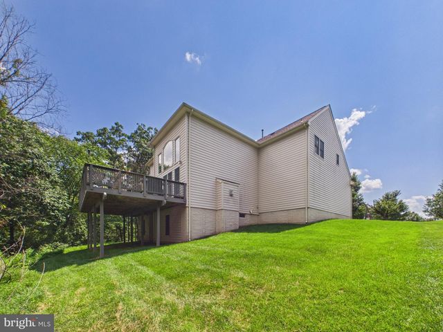 43464 SNICKERSVILLE KILN CT, Ashburn, VA 20148