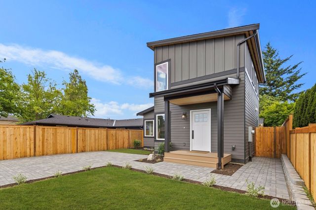 15701 117th Avenue SE, Renton, WA 98058