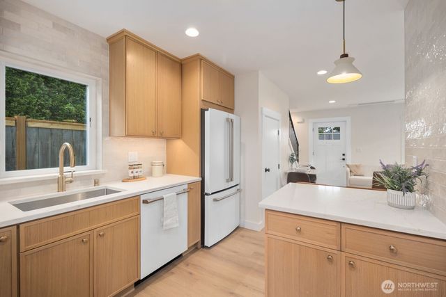 15701 117th Avenue SE, Renton, WA 98058