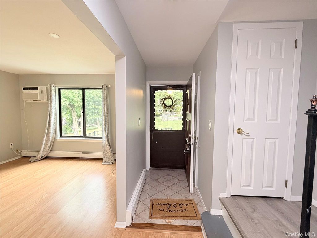 9 Heritage Drive B, Harriman, NY 10926 — photo 3