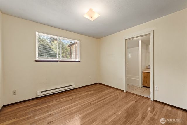 13721 37th Avenue NE, Seattle, WA 98125