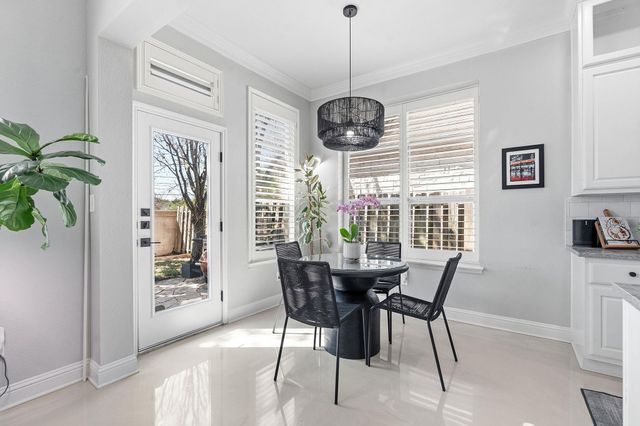 5000 Mission Oaks BLVD 30, Austin, TX 78735