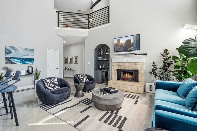 5000 Mission Oaks BLVD 30, Austin, TX 78735