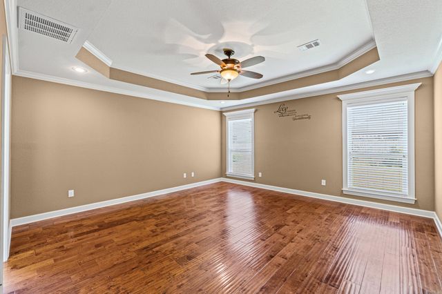 11 Tradewinds Dr, Cabot, AR 72023