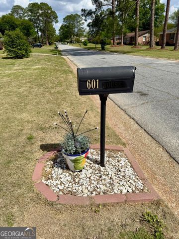 601 E 26th Avenue, Cordele, GA 31015