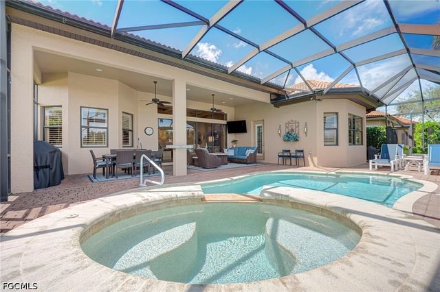 11752 Rosalinda CT, Fort Myers, FL 33912