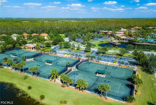 11752 Rosalinda CT, Fort Myers, FL 33912