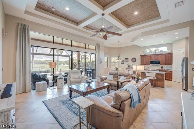 11752 Rosalinda CT, Fort Myers, FL 33912