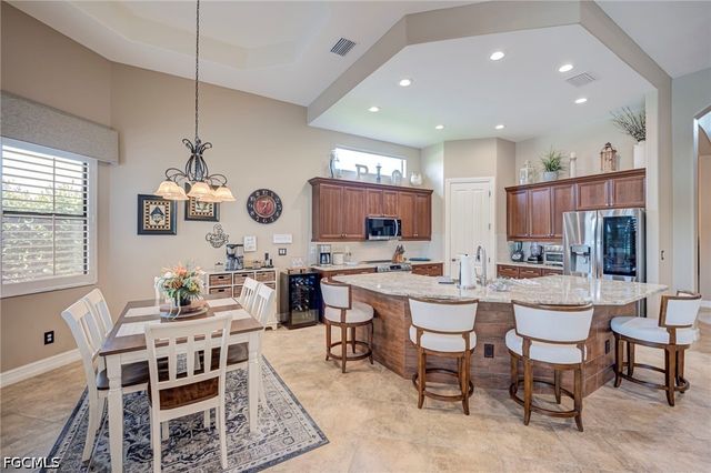 11752 Rosalinda CT, Fort Myers, FL 33912