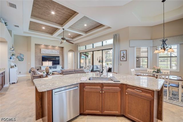 11752 Rosalinda CT, Fort Myers, FL 33912
