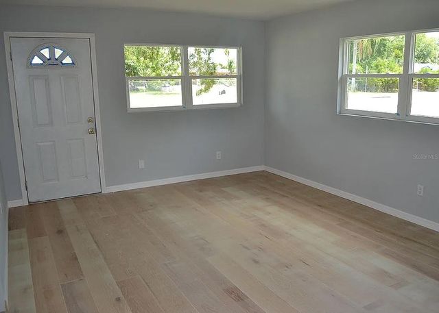 2161 DIXIE AVENUE, Sanford, FL 32771