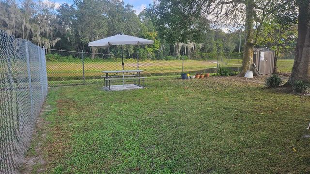 2161 DIXIE AVENUE, Sanford, FL 32771