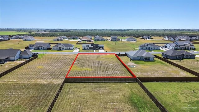 2700 Stone Oak Drive, Weslaco, TX 78589