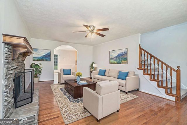 1060 Highway 81, Loganville, GA 30052