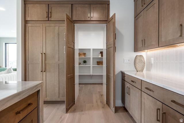 4451 S HOLLADAY PARK LN, Holladay, UT 84124