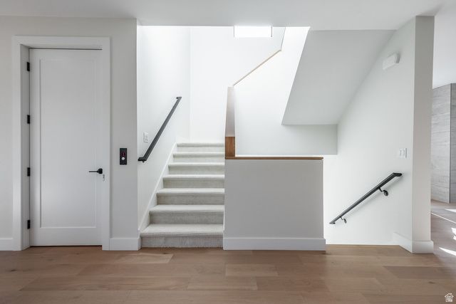 4451 S HOLLADAY PARK LN, Holladay, UT 84124