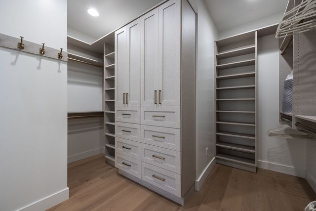 4451 S HOLLADAY PARK LN, Holladay, UT 84124