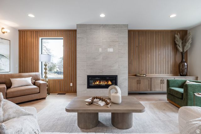 4451 S HOLLADAY PARK LN, Holladay, UT 84124