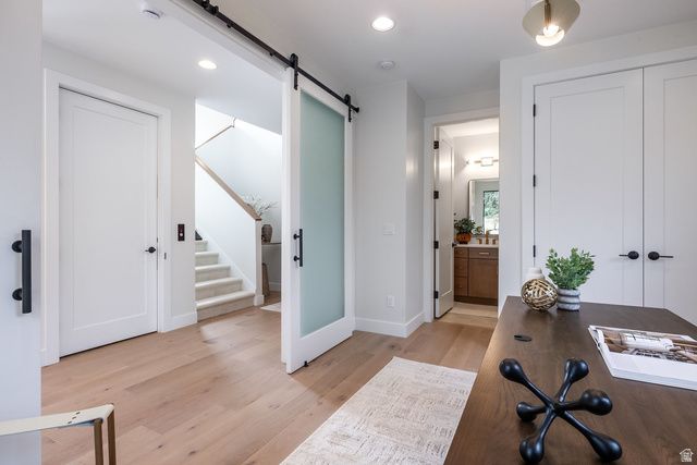 4451 S HOLLADAY PARK LN, Holladay, UT 84124