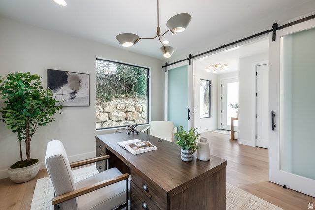 4451 S HOLLADAY PARK LN, Holladay, UT 84124